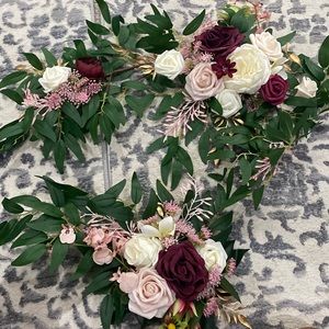 Ling’s Moment Flower Sign Decor - Marsala/Burgundy Theme